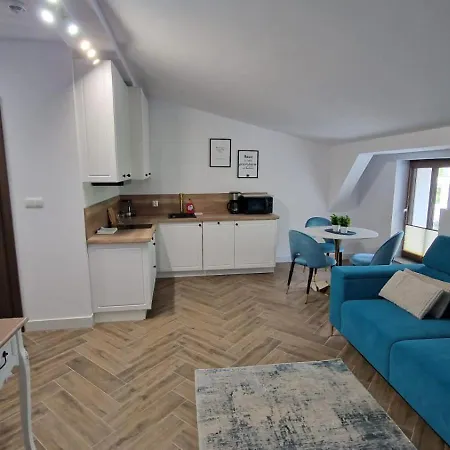 Jaracza 28 Nr 18