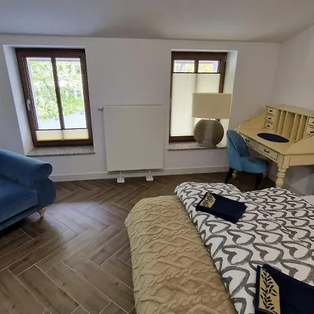 Jaracza 28 Nr 18 * Słupsk